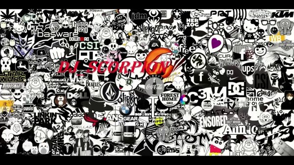 Много наклеек на черном фоне