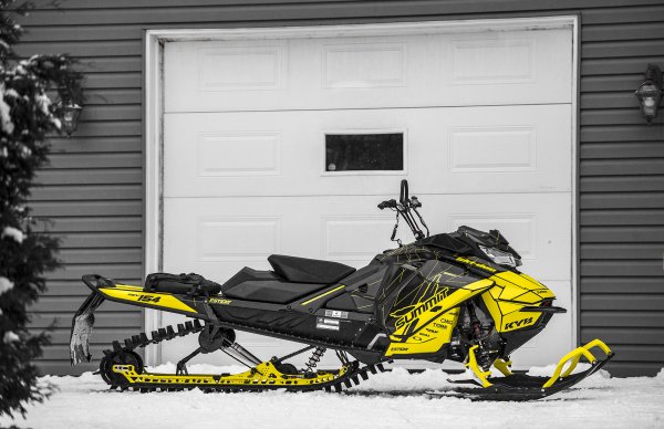 Запчасти на Ski Doo снегоходы 1200
