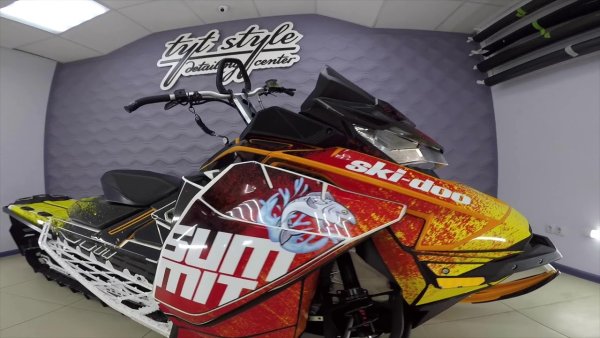 Наклейка эмблема BRP can-am Ski-Doo