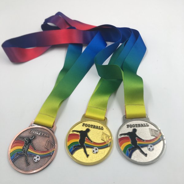 Медаль из дисков