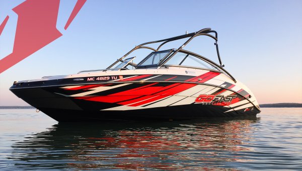 Борт катера