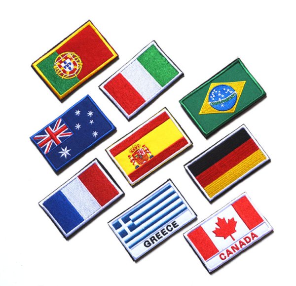 Значки с флагами стран мира