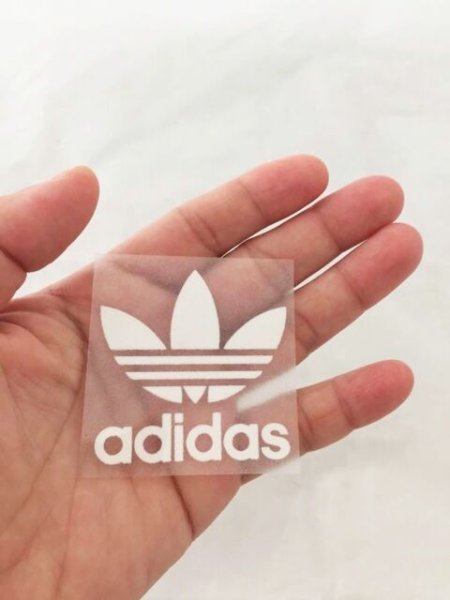 Наклейки адидас на одежду
