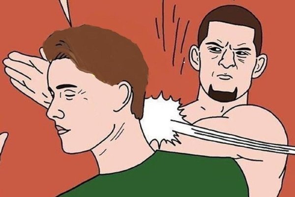 Человек держит человека за шею