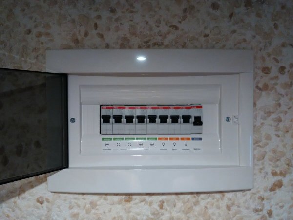 Антимагнитная пломба на электросчетчик Меркурий 230