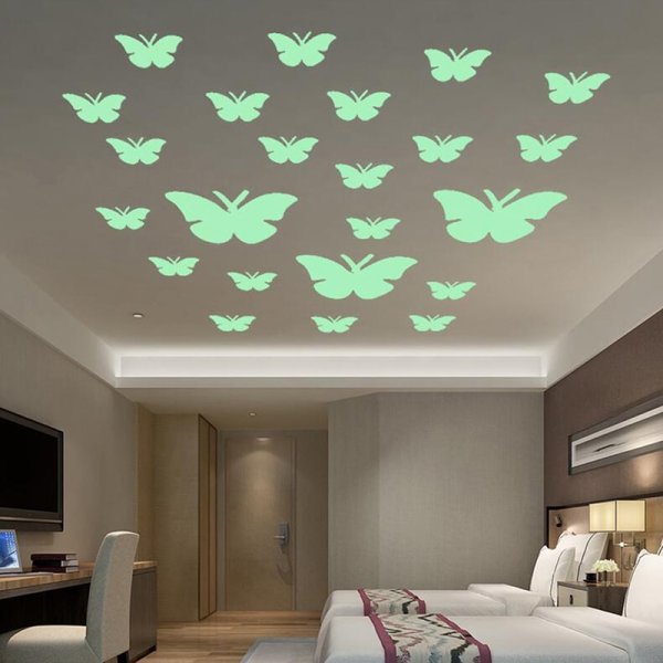 Натяжные потолки с бабочками