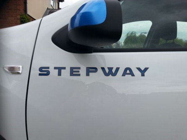 Наклейка Renault Stepway
