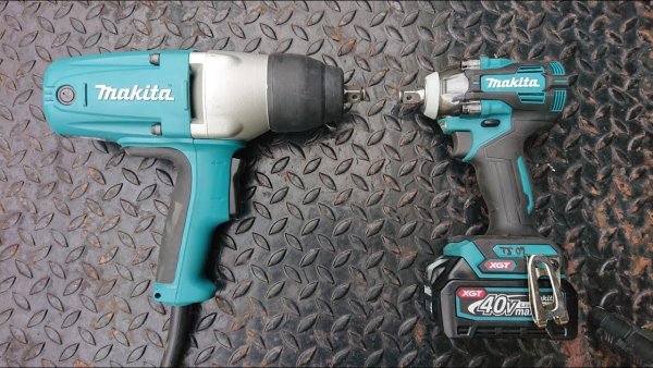 Шуруповерт ударный Макита td110