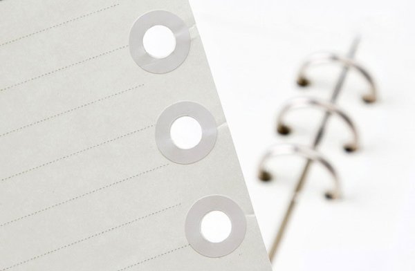 Наклейки на отверстия от дырокола