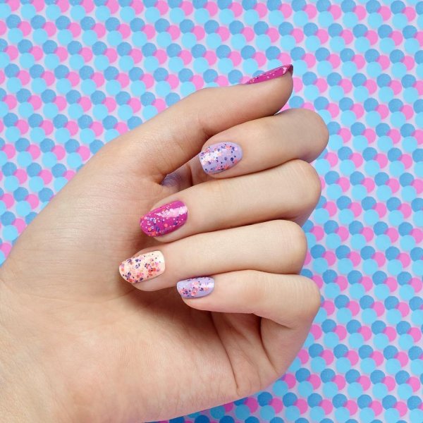 Красивый дизайн ногтей