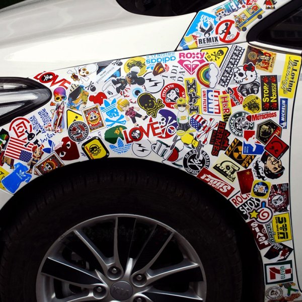 Стикербомбинг Ford Focus 1