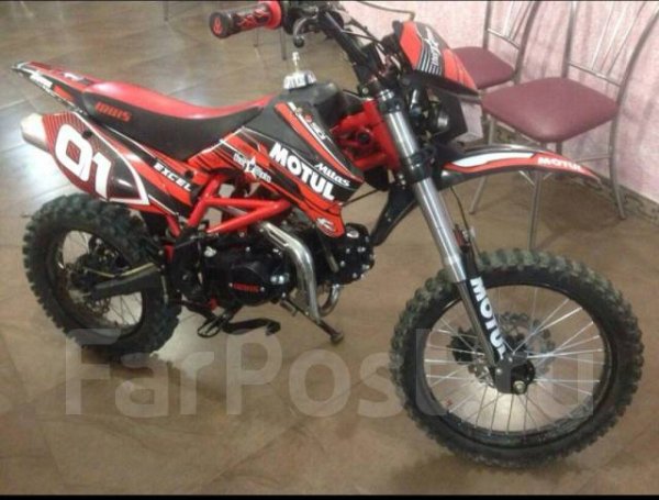 Наклейки на питбайк Ирбис ТТР 125