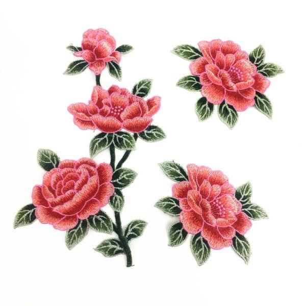 Вышивка цветов на одежде