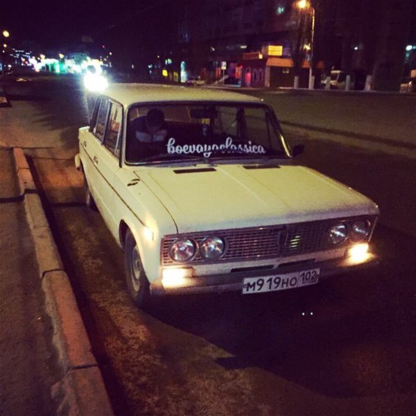 Наклейки на лобовое стекло ВАЗ 2107