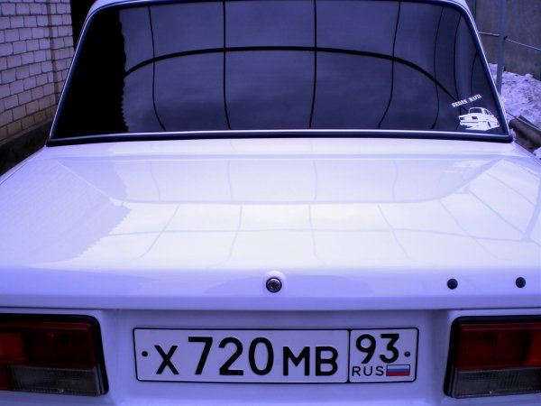 Наклейки на ВАЗ 2107