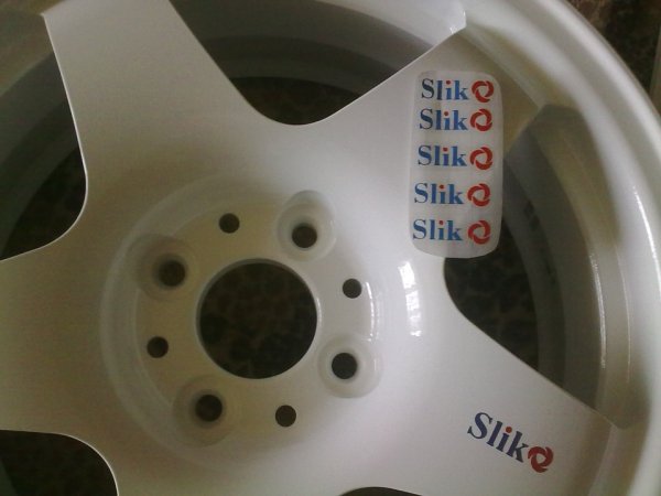 Наклейка slik на диск