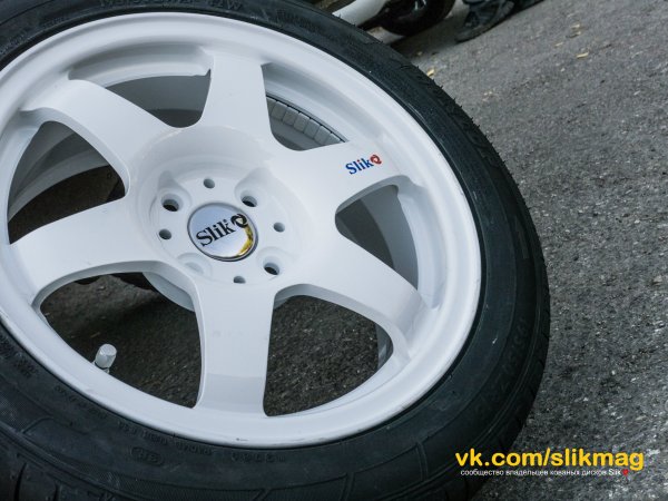 Наклейки slik