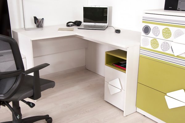 Письменный стол фабрика Мирлачева