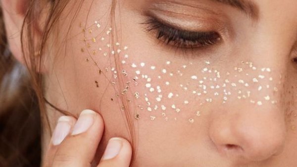Веснушки блестками