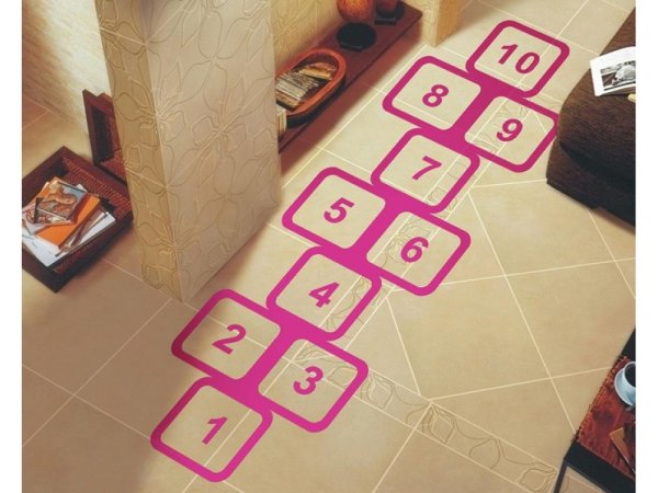 Классики на полу