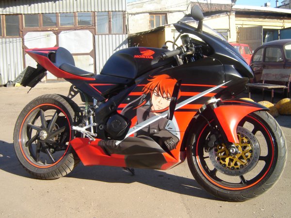 Винил на мотоцикл