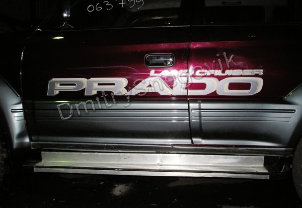 Наклейки на Toyota Land Cruiser Prado 90