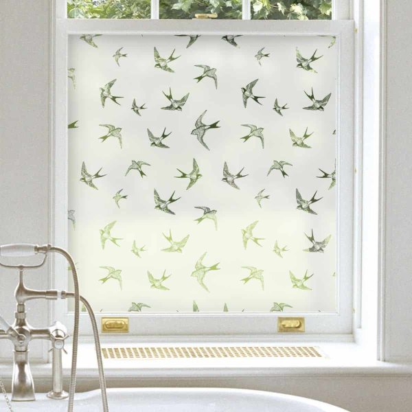 Шторки на окно в ванную