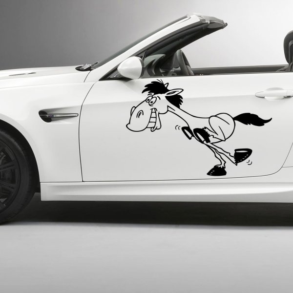 Стильные наклейки на автомобиль