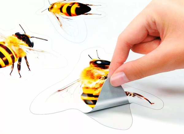 Плоттерная резка наклеек