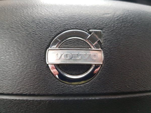 Шильдик Вольво s80 II