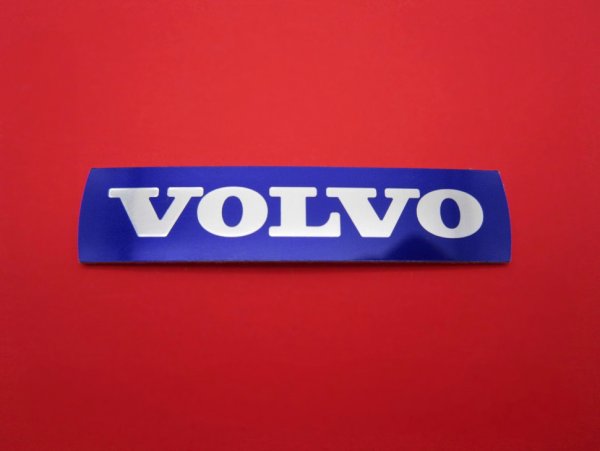 Наклейка на руль Volvo