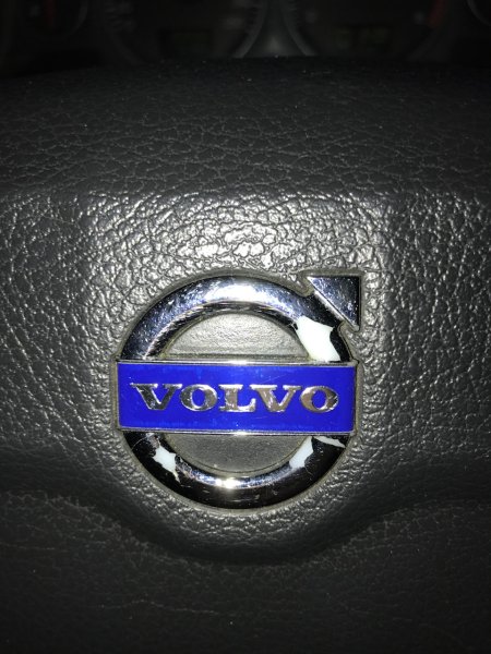 Volvo xc90 значок