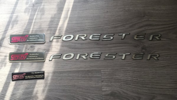 WRX STI 1998 шильдик