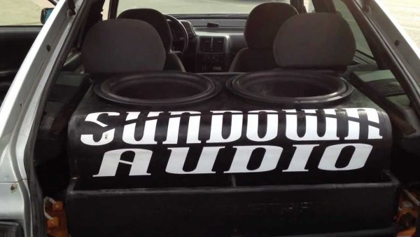 Agressor наклейка на машину