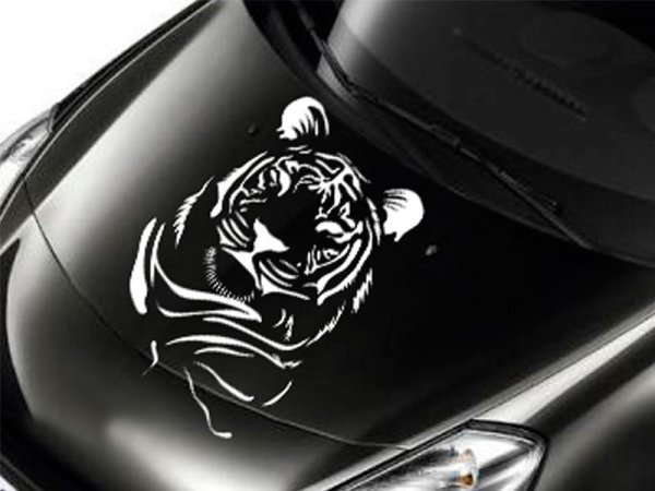 Черная наклейка на капот авто