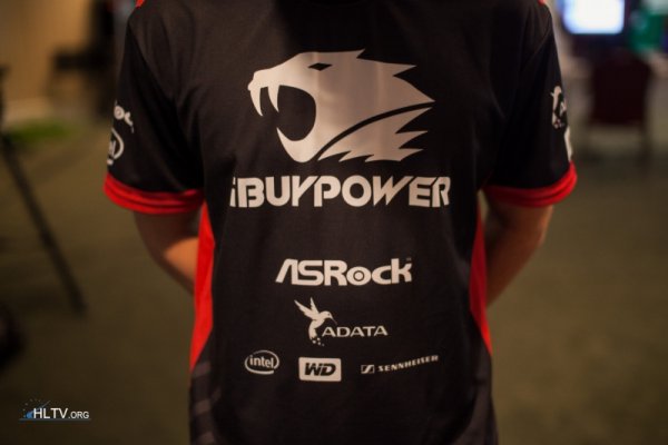 Игроки IBUYPOWER