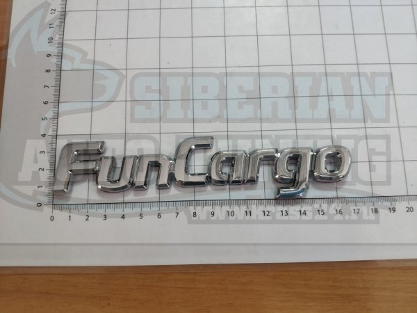 Наклейка логотипа Toyota Funcargo