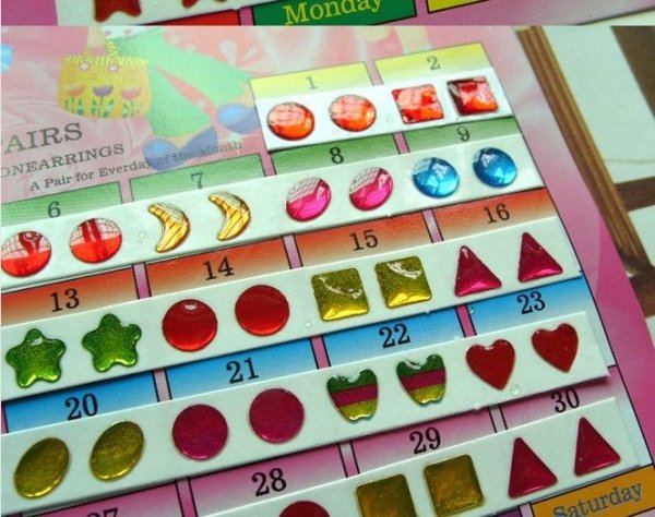 Сережки наклейки детские