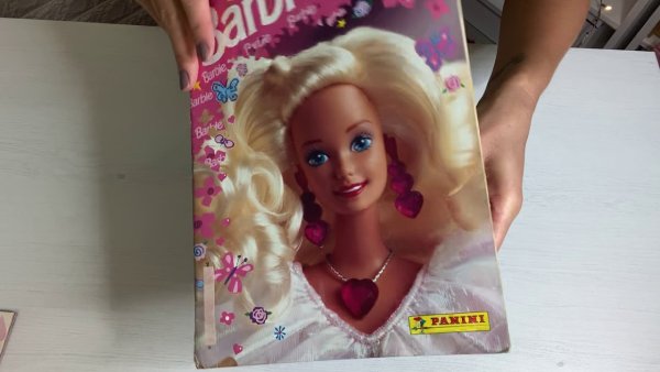 Журнал с наклейками Барби из 90-х