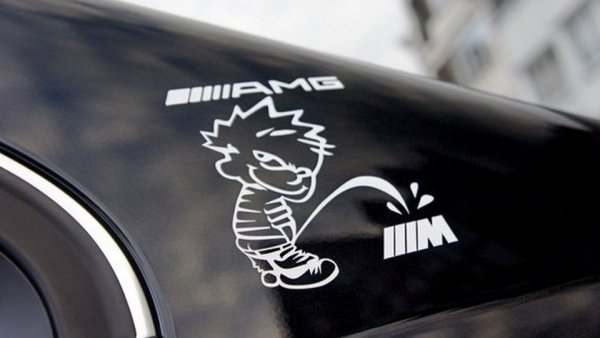 Mercedes Benz AMG наклейка сбоку