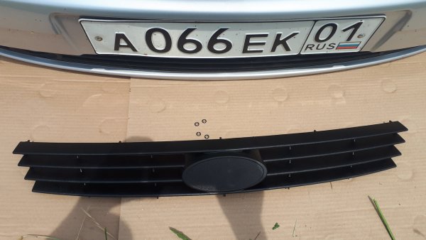 Заводские наклейки под капот Лада Калина 2