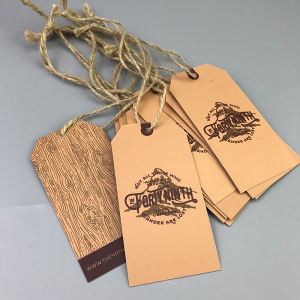Стильные картонные бирки