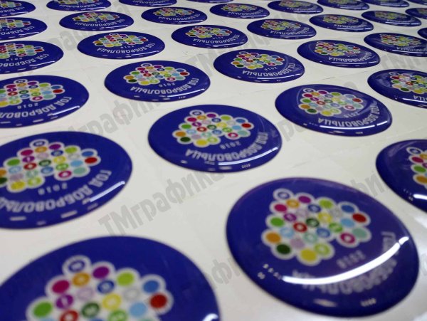 F Sport наклейка