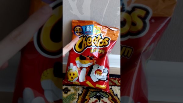 Стикеры читос