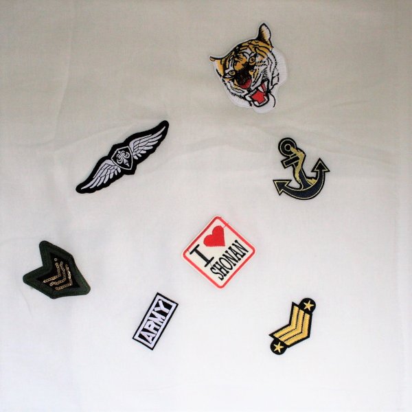 Термонаклейка на одежде логотипы