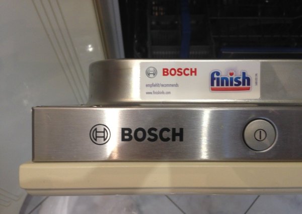 Наклейки на аккумуляторы Bosch