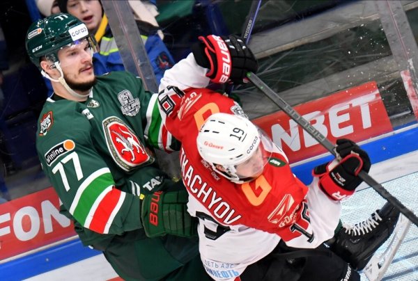 Наклейки АК Барс