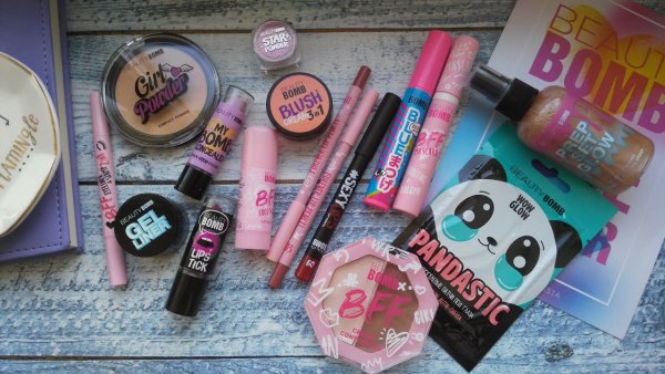 Бьюти бомб acne Fighter набор