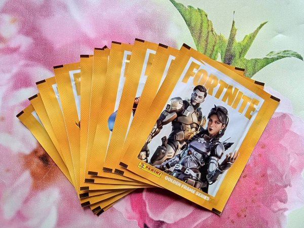 Альбом для наклеек "Fortnite"