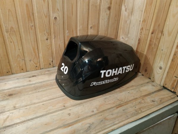 Шильдик Tohatsu 9.9